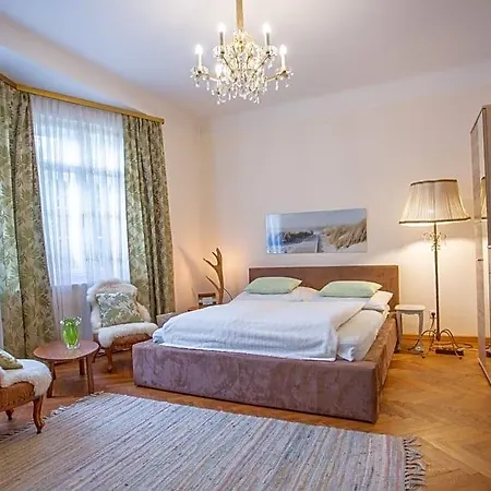 Huebsches Mit Bad B&B